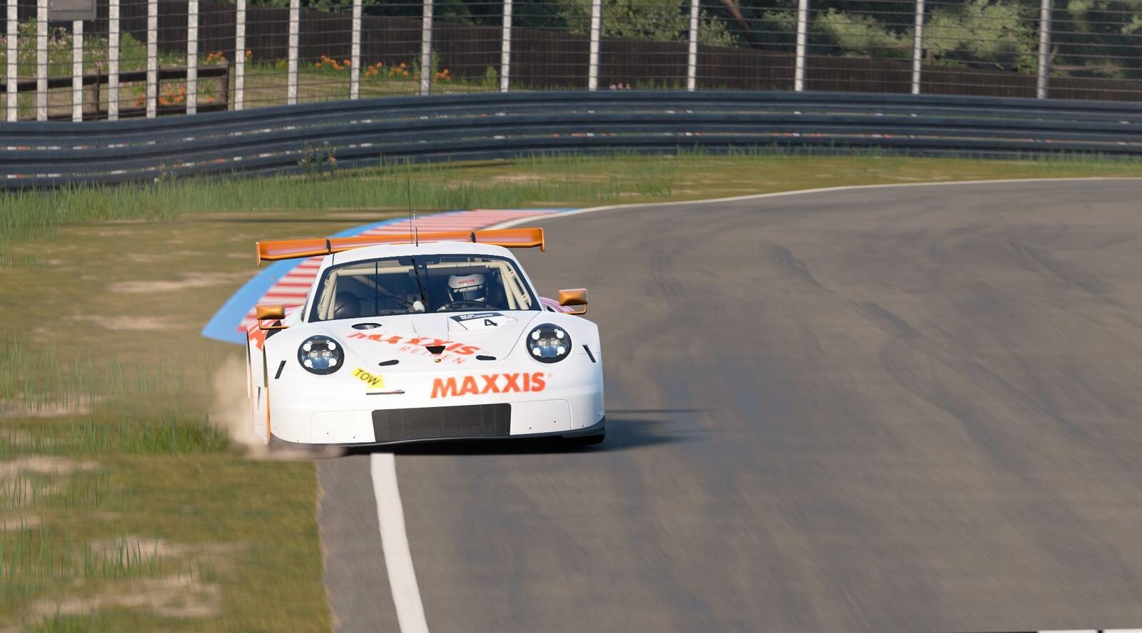 Maxxis-GT Sport_Race 2.jpeg
