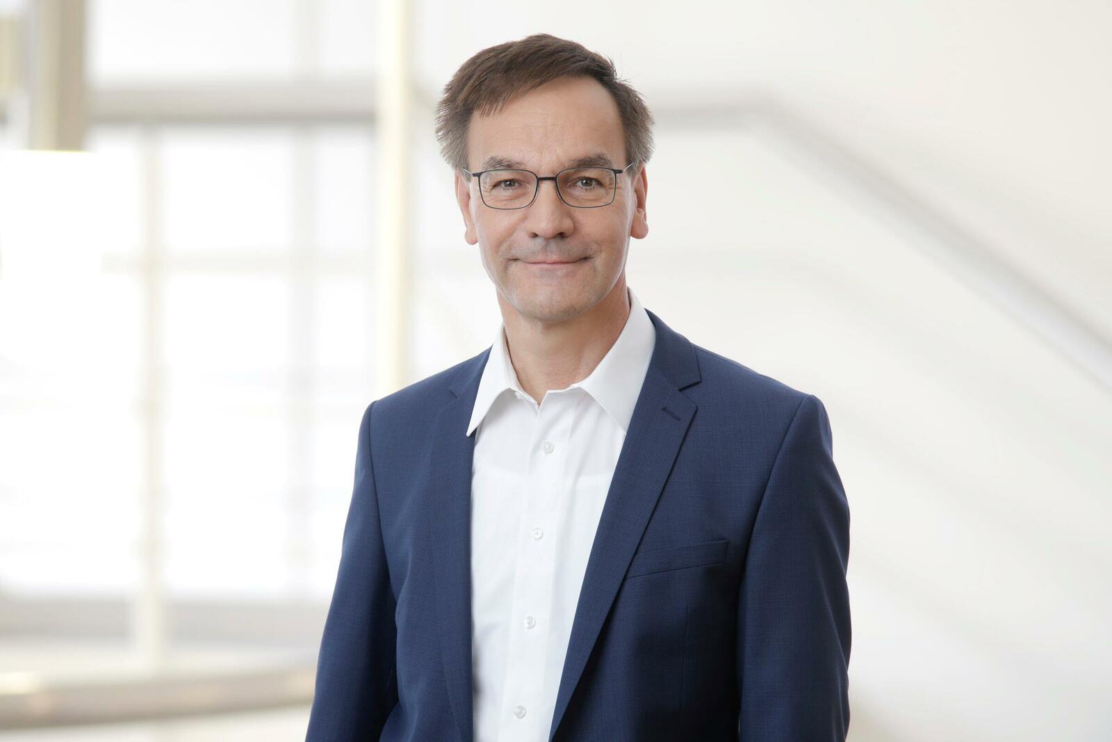 Dr. Peter Schwibinger ist CEO der Best4Tires GmbH.