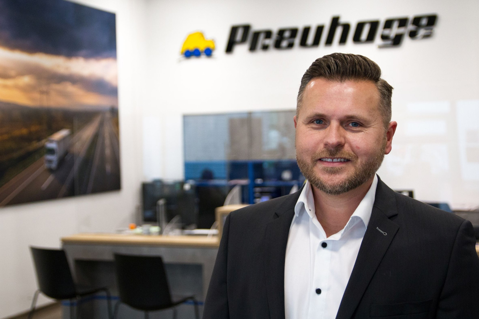 Christian Burkhard leitet nun das Marketing bei Pneuhage.