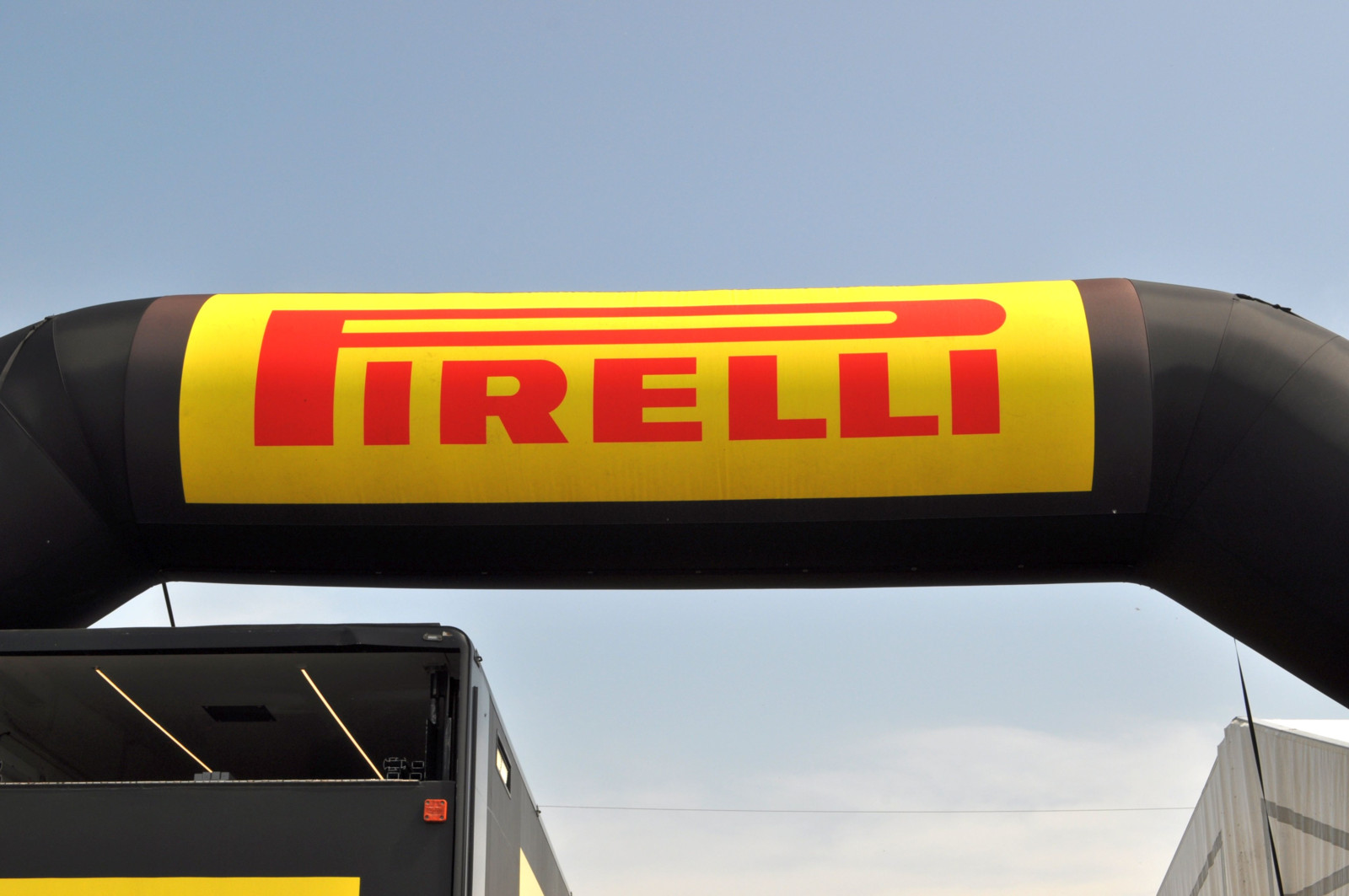 Im ersten Halbjahr 2023 erwirtschaftete Pirelli einen Nettogewinn von 242,6 Millionen Euro.