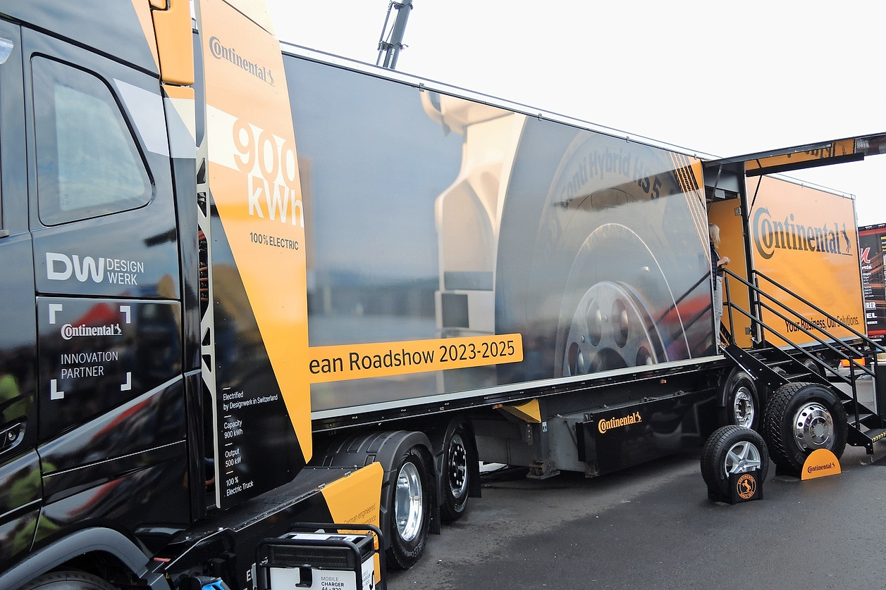 Continental‘s interactive show truck is on the road in Europe.